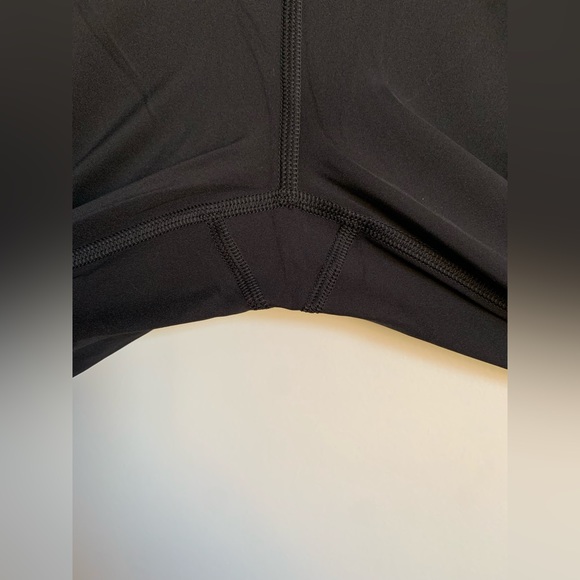 Lululemon Fast & Free 7/8 Tight II *Non-Reflective Nulux 25" in Black - Picture 4 of 5